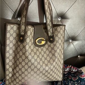 Gucci GG supreme medium Tote
